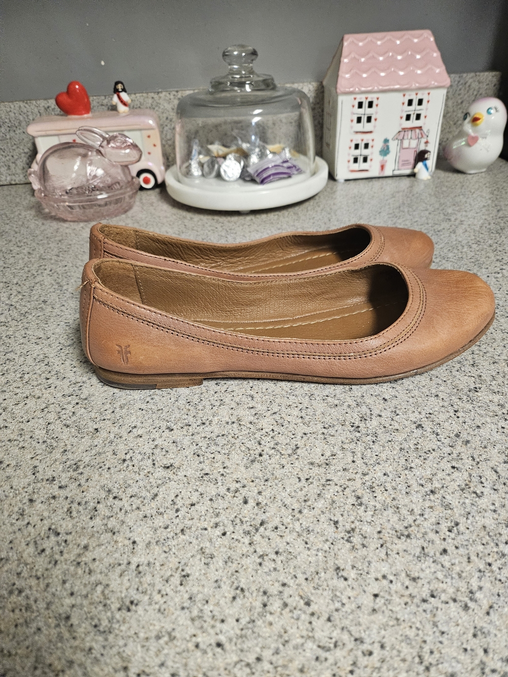Frye Women's Tan Leather Ballet Flats